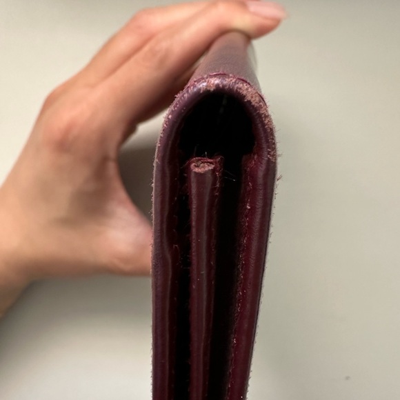 Must De Cartier Leather Bifold Long Wallet - Picture 4 of 13